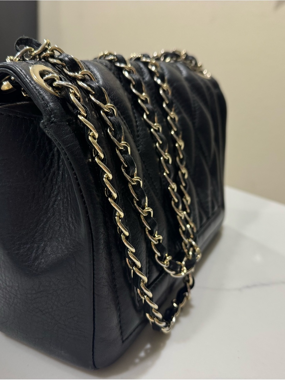 Valentino Black Quilted Shoulder Bag with Gold Hardware - Picture 2 of 8